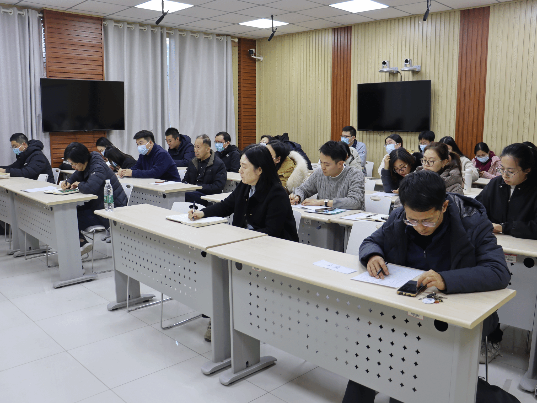 班主任心理工作会.JPG